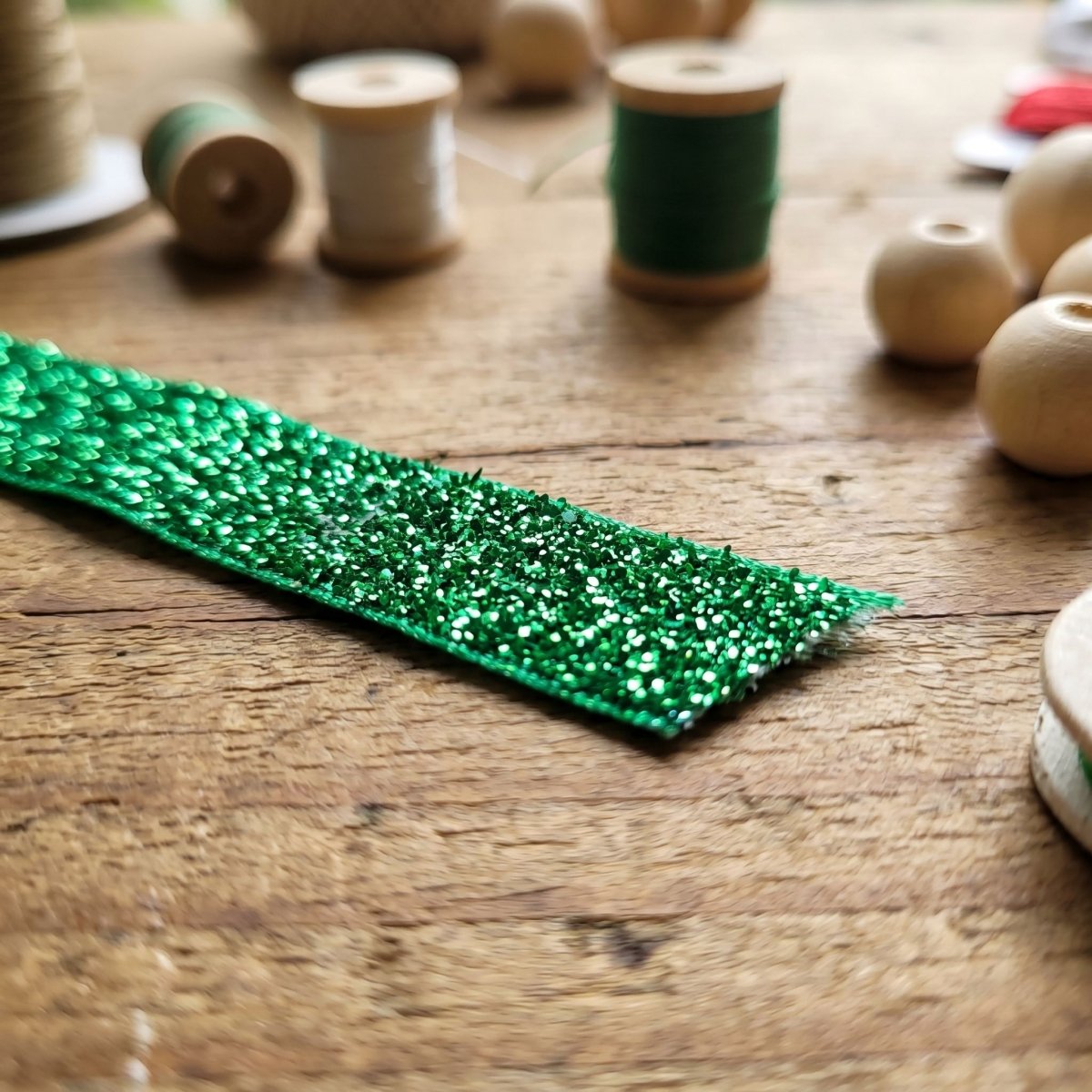 Cinta Glitter Verde Ancha Brillante — Sartoria Studio