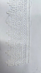 Encaje de Guipur con Flecos y Medallones Blanco 6 cm — mercería Sartoria Studio, Independencia 395