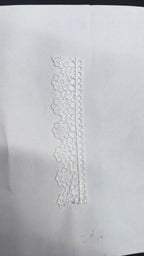 Encaje de Guipur Festoneado con Flores Angosto Blanco 3.5 cm — mercería Sartoria Studio, Independencia 395