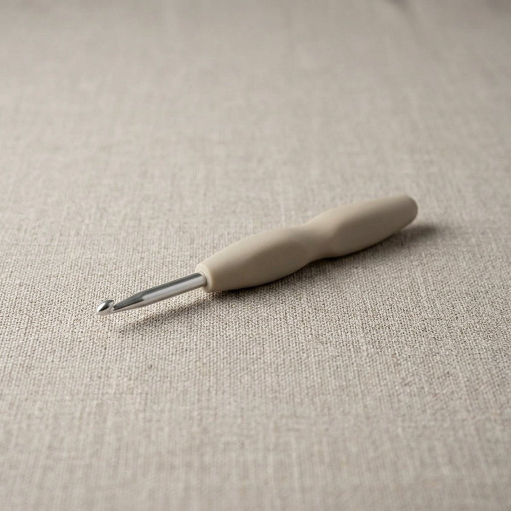 Gancho Crochet de Silicona 10 mm para Tejer Proyectos — Sartoria Studio
